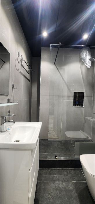Метро Юнусобод 11кв 1*2комнатная с ремонтим все ест