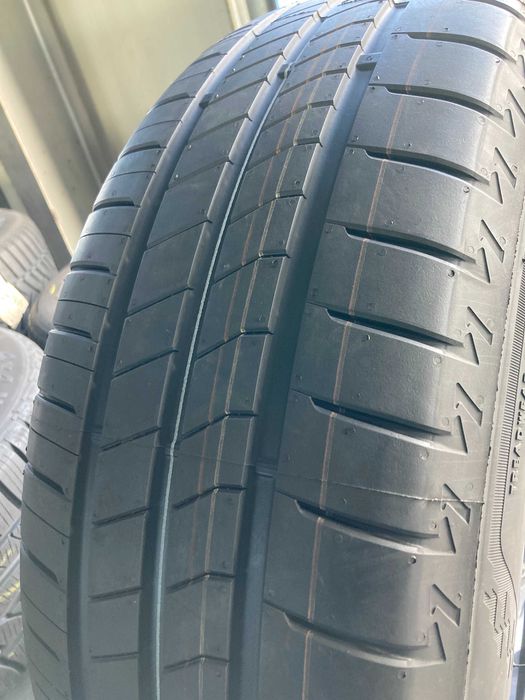 Jante  VW ID3 Anvelope vara Bridgestone  215 55 18