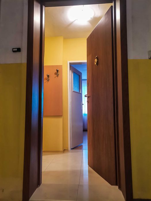 Дава се под наем Тристаен апартамент в Бургас, Лазур - 90 кв.м за 400 € - Снимка #3