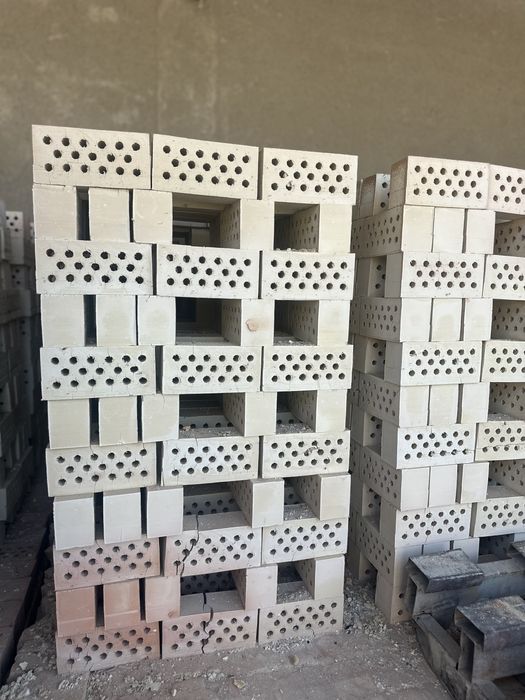 Гишт (кирпич) завод