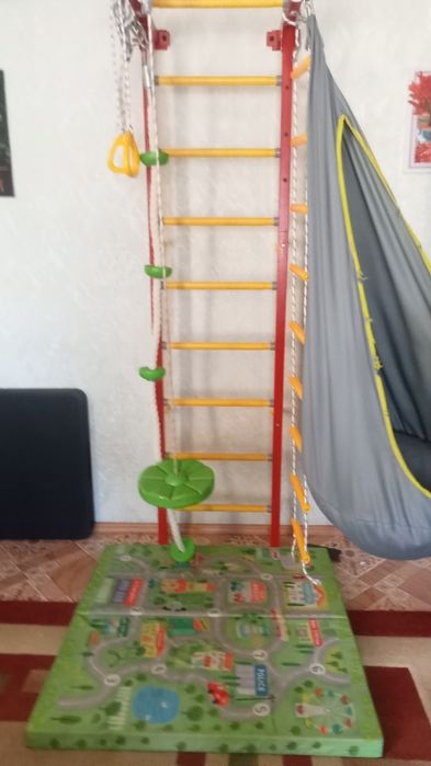 Продам шведскую стенку
