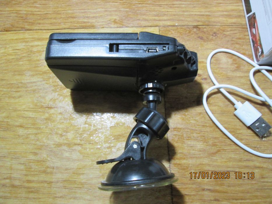 видеорегистратор за автомобил - 2 броя