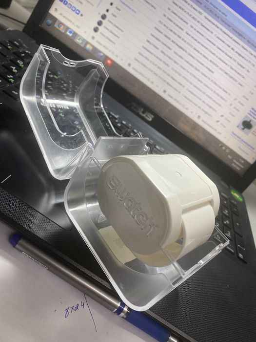 Продам коробку от часов swatch