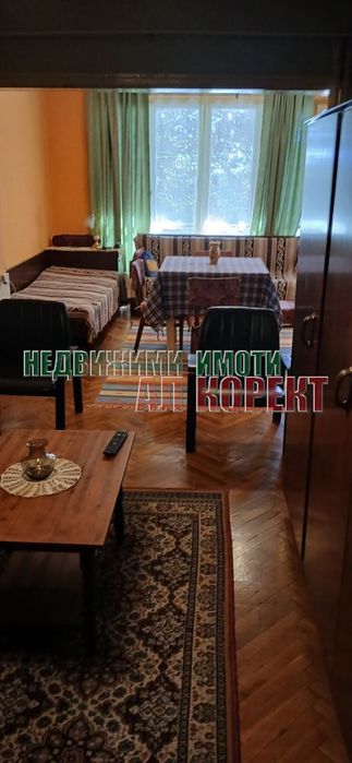 Продава се Тристаен апартамент в Варна, Спортна зала - 85 кв.м за 2189 €/кв.м - Снимка #2