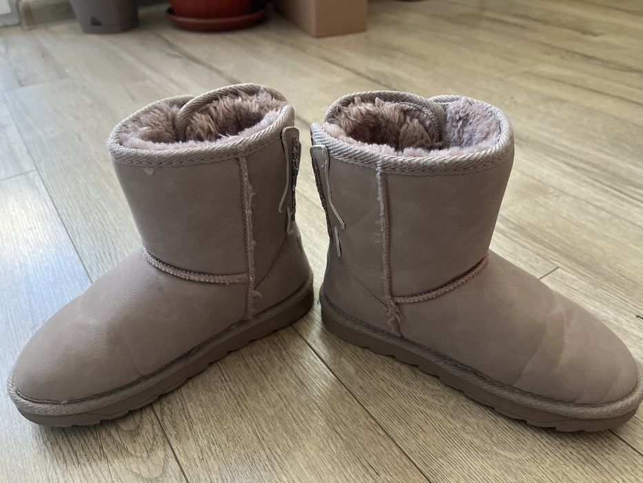 Пухкавки боти (апрески)