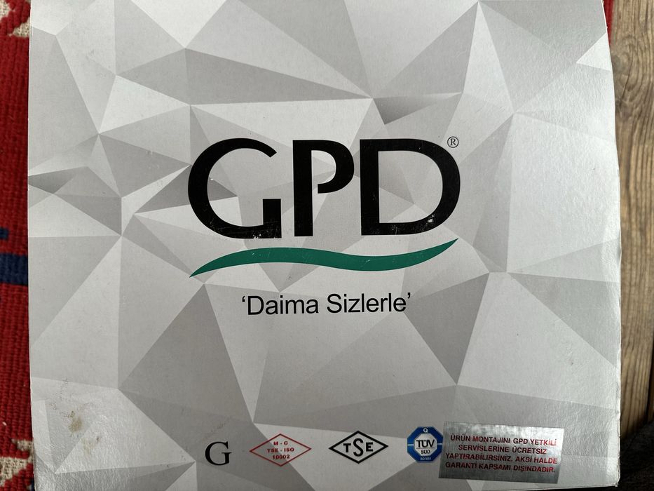 Смеситель для раковины с фотоэлементом