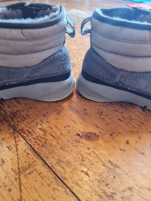 Ugg marimea 26, 16 cm