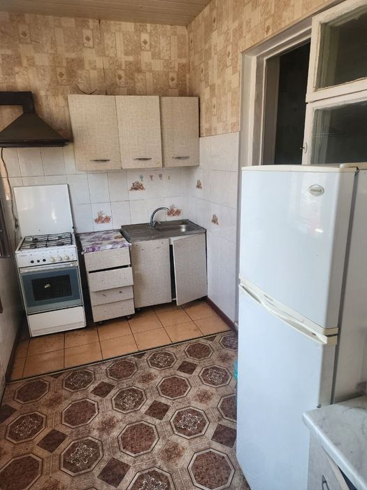 Срочно продаётся 3/3/5 на Сергели-1