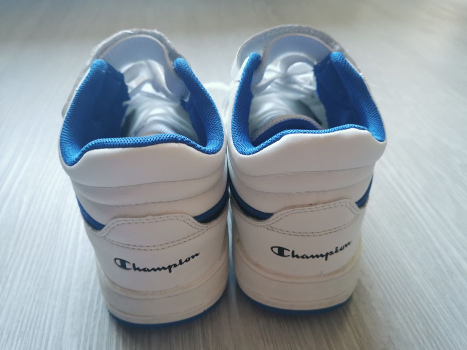 Два чифта високи маратонки Шампион 37