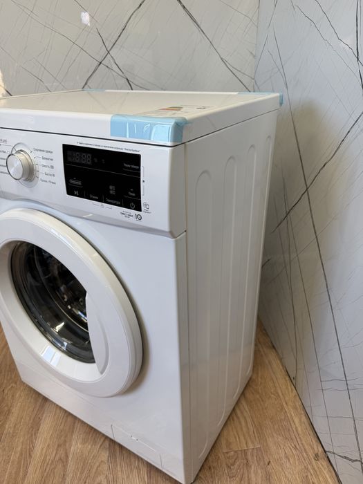 Стирадьная мащина LG 7 кг