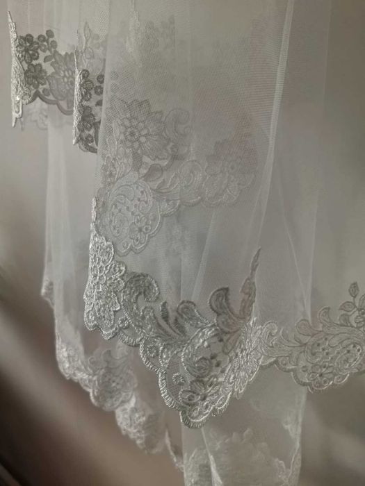 Rochie mireasă + Voal inclus!