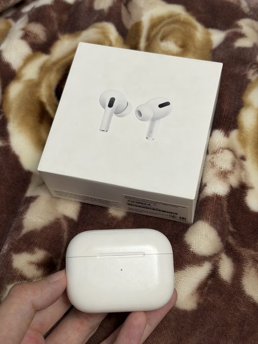 Наушники Airpods pro
