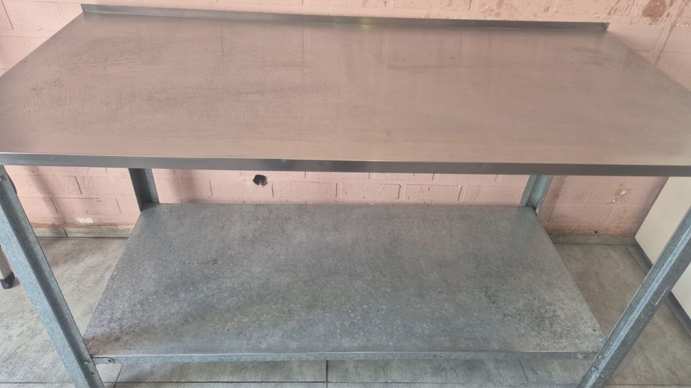 Нержавеющий стол 2шт