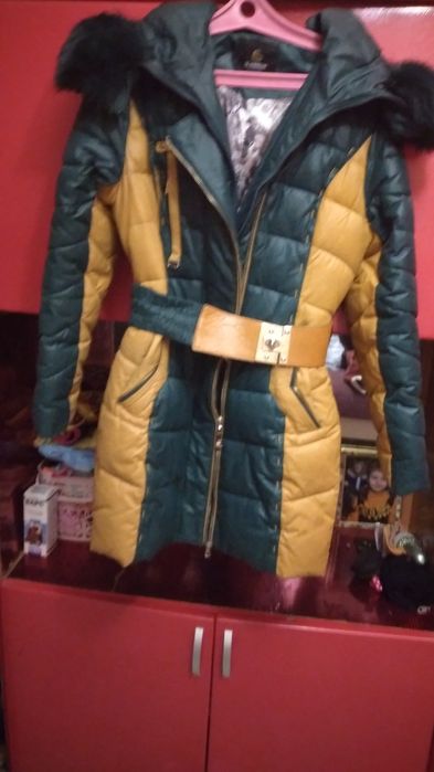 Продаю подростковые куртки