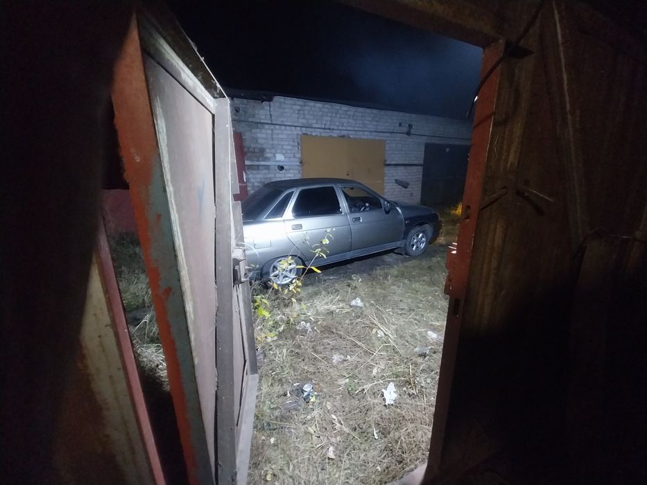 В продаже ваз 2110