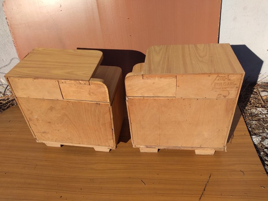 Две ретро шкафчета .