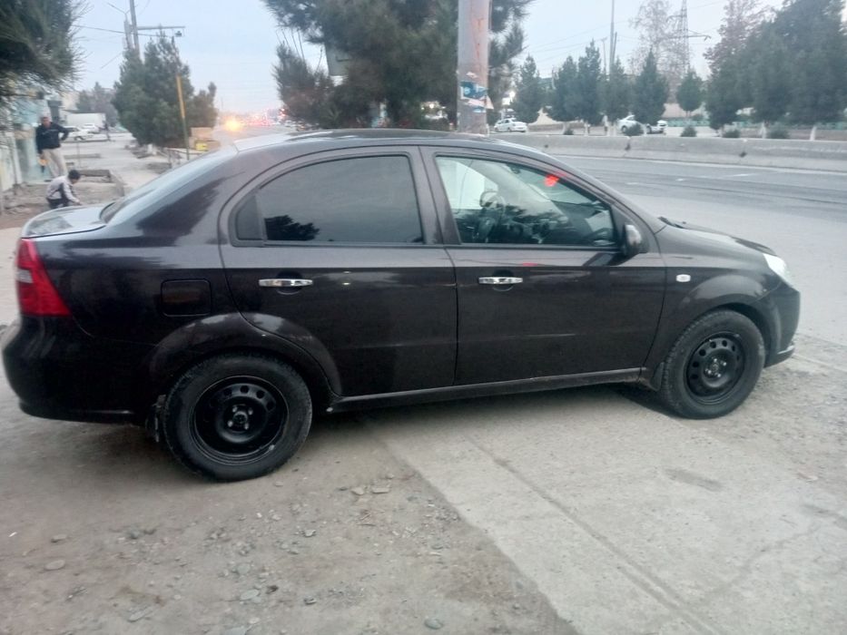 Nexia 3 2 pazetsa rangi choko