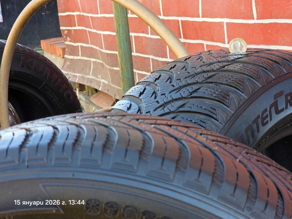 195/60/15 4 броя