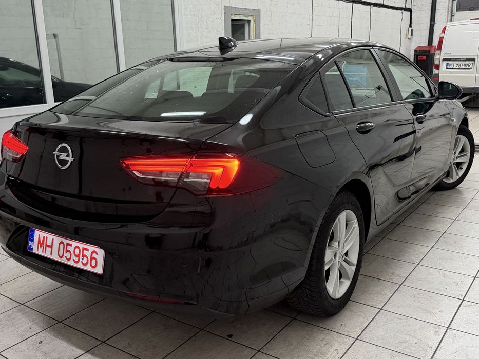 Opel Insignia 2019 1.6Cdti Euro 6 Automat
