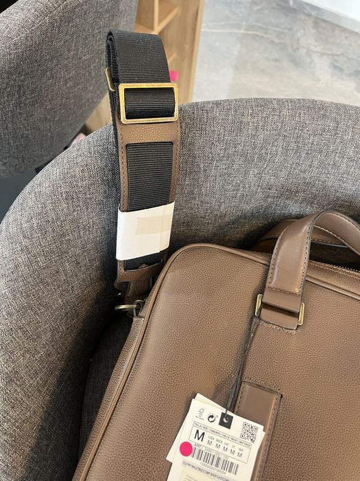 Чисто нова мъжка чанта Zara