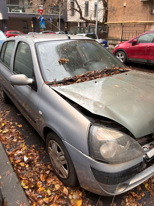 RENAULT Clio