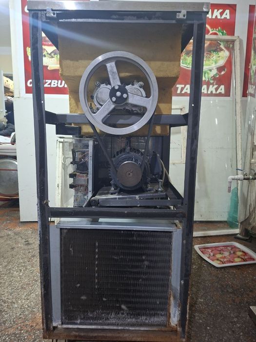 Frezer aparati sotiladi b/u