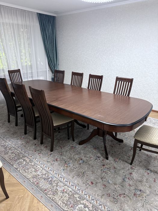 Продам! Стол, дерево Малайзия. Длина 4.6 м.