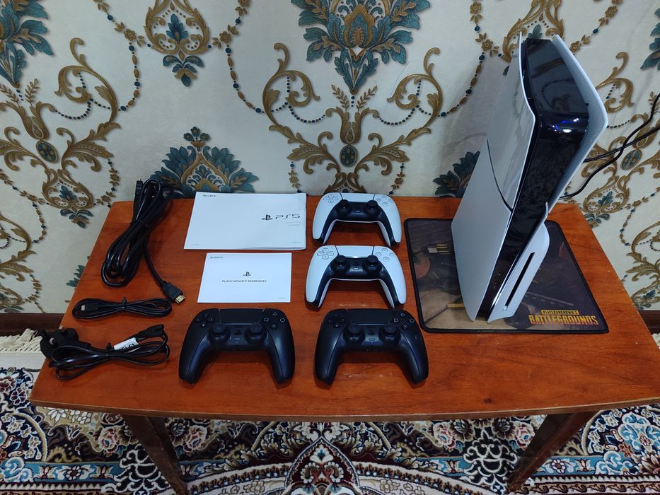 Playstation 5 Slim CD