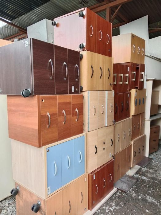 Распродажа офисной мебели