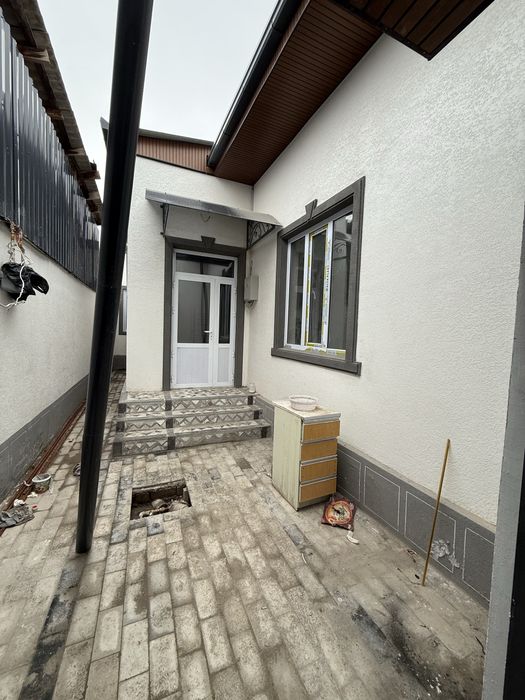 Продается коттедж четырехкомнатная Яшнабад Куйлук сангород