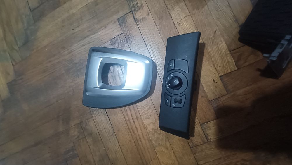 Rama BMW E60 E61 navigație ccc mare  LCI volan  display navi  plastice