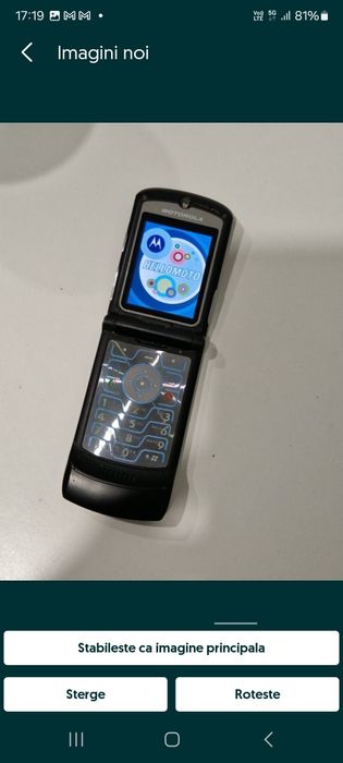 Telefon cu clapeta Motorola v3 cu încărcător