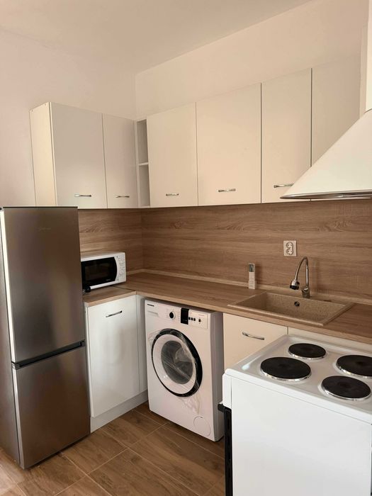 Собственик дава под наем едностаен