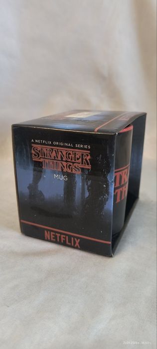 Нова оригинална чаша Stranger Things (Netflix)