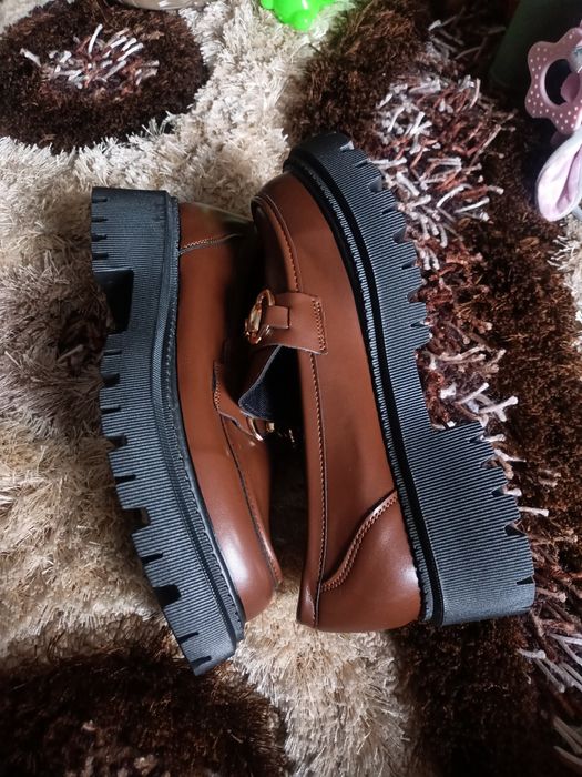 Vând Încălțăminte Damă