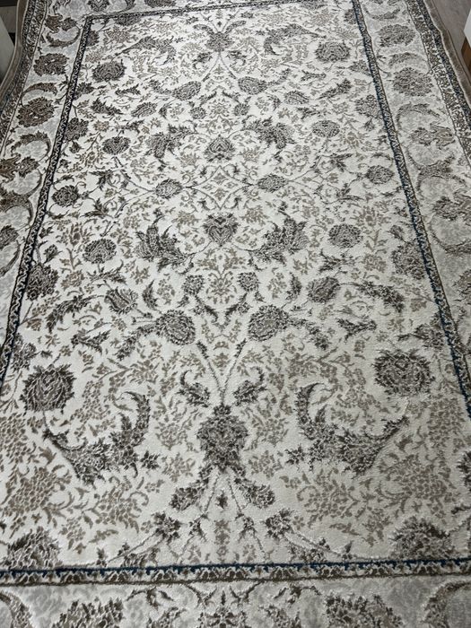 Продам ковер 15 тыс