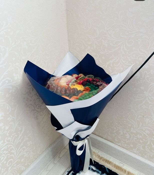 Букет из сухофруктов