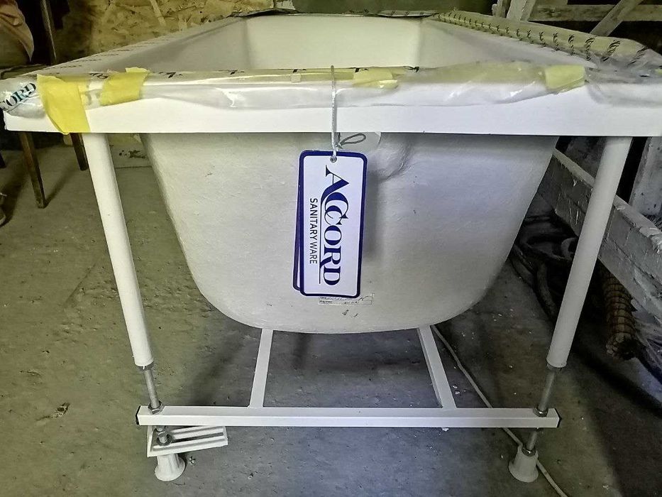 продается Ванна Акриловая