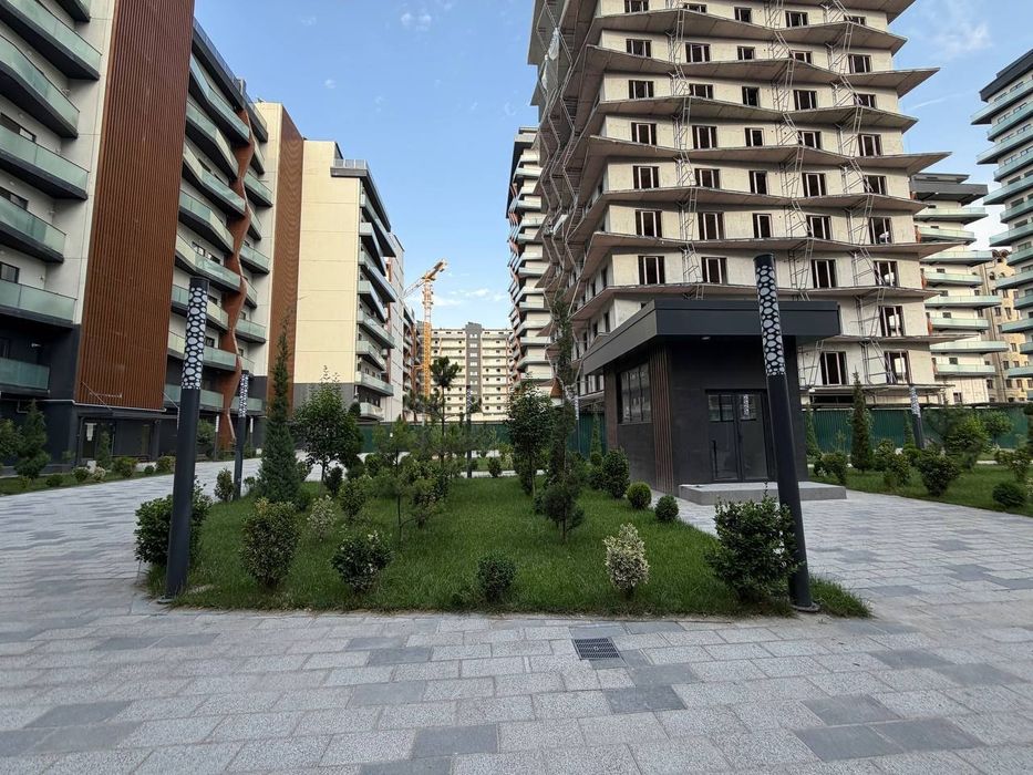 Продается 3х ком квартира, ЖК Nur, ор-р: Алайский рынок, 75м²