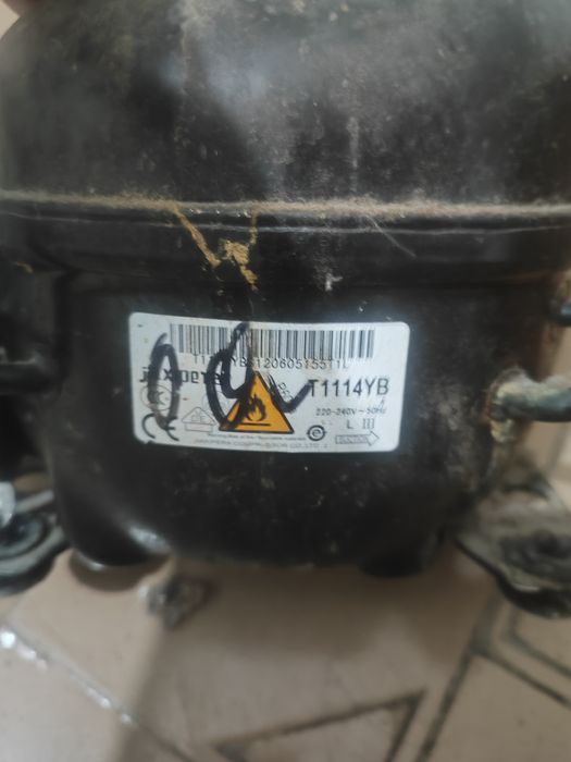 Продам компрессор от холодильника