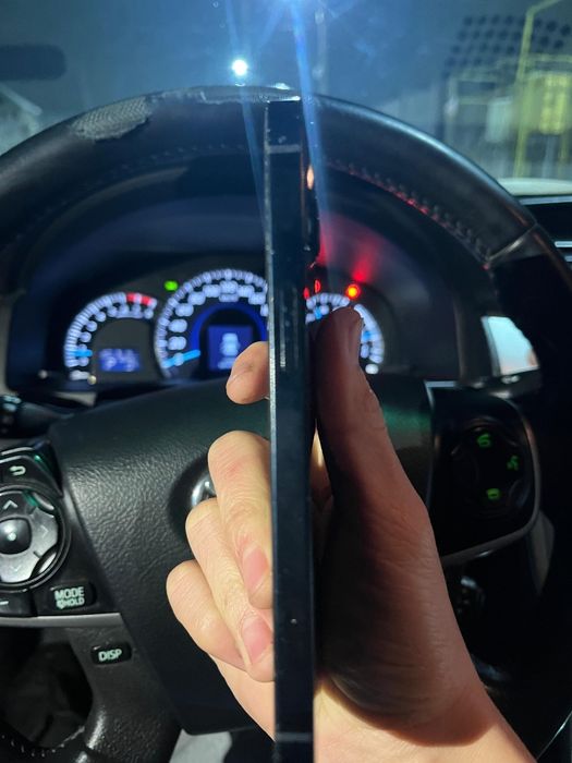 Продам IPHONE 13