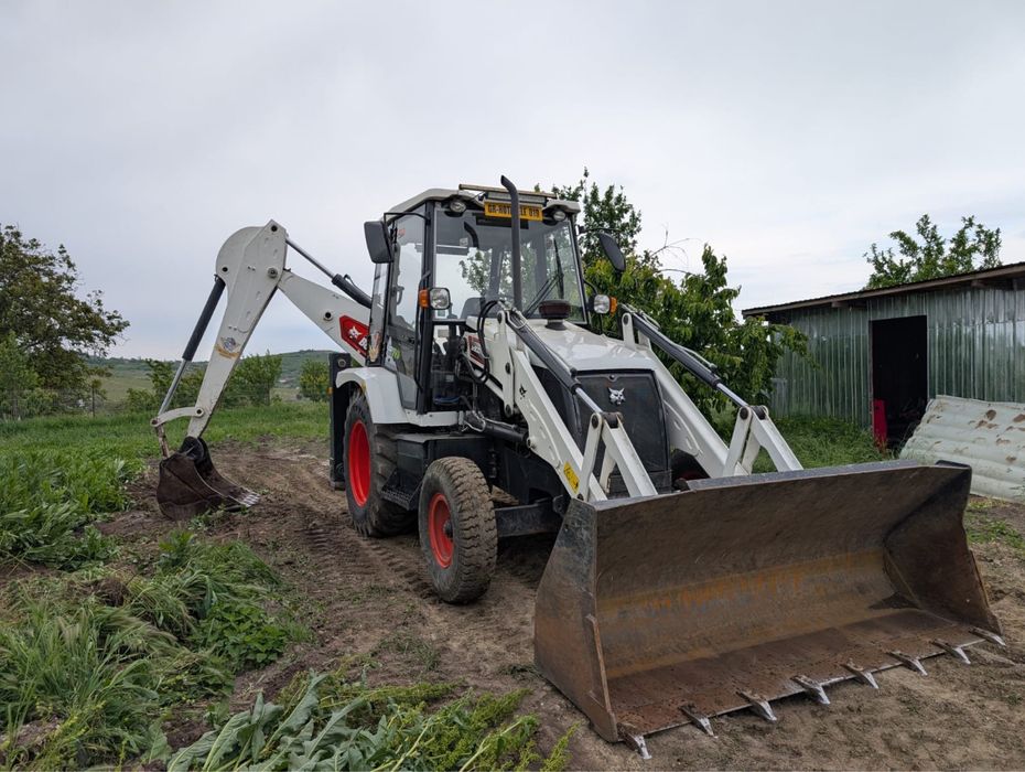 Bobcat b900 2021 Buldoexcavator