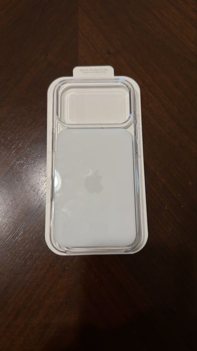 Husa Apple pentru iPhone 17 Pro