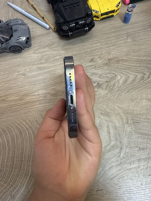 Iphone 12 pro сив