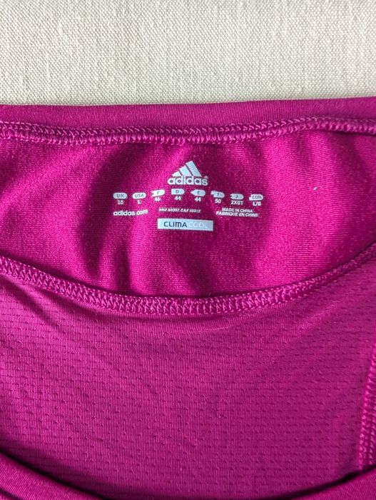 Tricou sport Adidas. Mărimea L