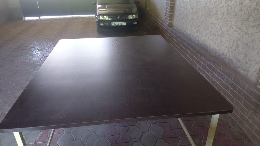 Стол прочный делали для себя