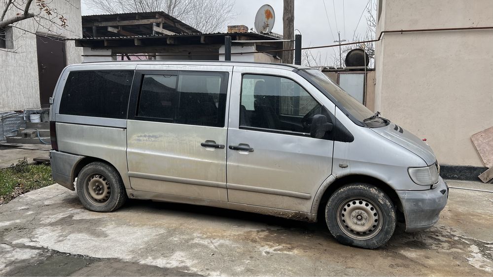 Mercedes benz vito