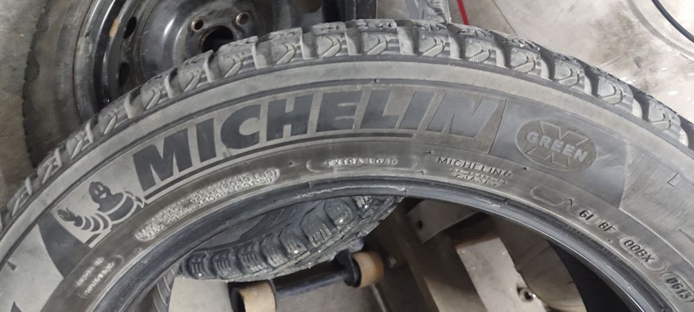 235/55R19 2 шины