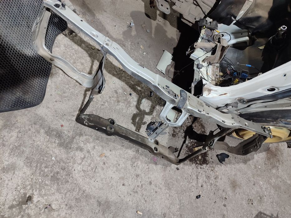 Корпус печки на Мерседес