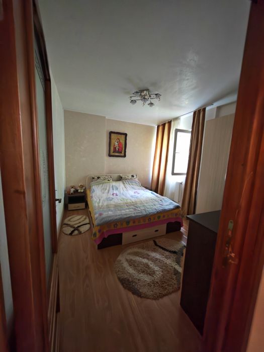De inchiriat apartament zona autogara